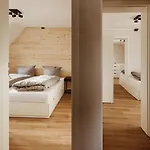 Harzcharlet-brockenbahn-ganzes-haus *