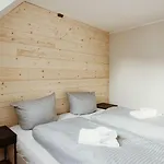 Harzcharlet-brockenbahn-ganzes-haus