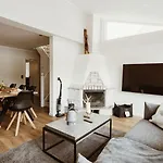 Harzcharlet-brockenbahn-ganzes-haus