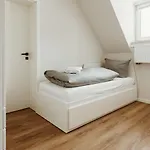 Harzcharlet-brockenbahn-ganzes-haus *