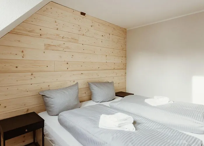 Harzcharlet-brockenbahn-ganzes-haus