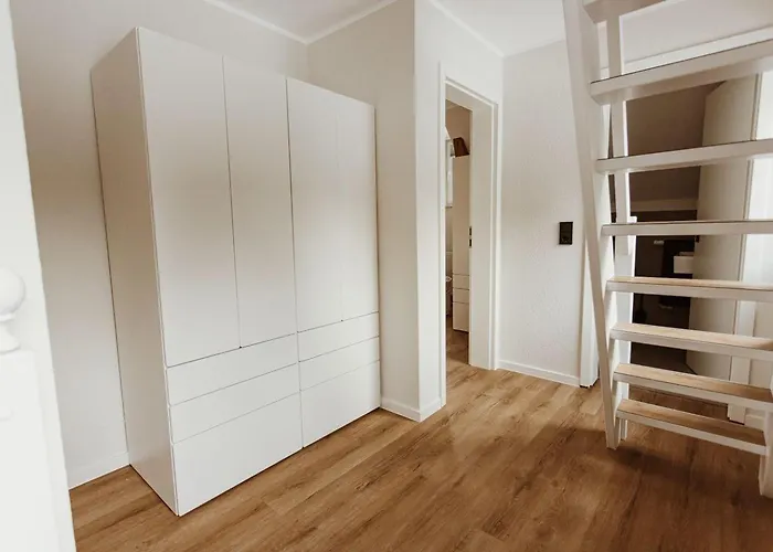 Harzcharlet-brockenbahn-ganzes-haus Elend