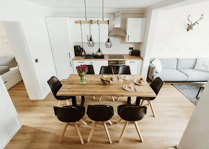 Lägenhet Harzcharlet-brockenbahn-ganzes-haus Elend